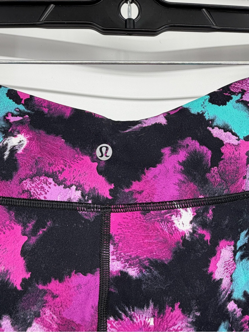 lululemon athletica Purple Floral Print Capri Leggings - Picture 5 of 5